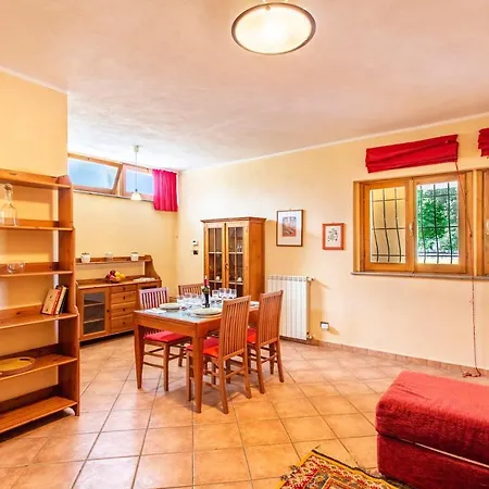 아파트 Casona Serrari Con Piscina 카날레몬테라노