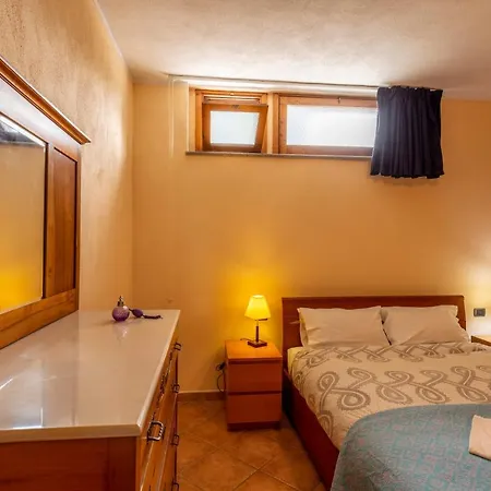 아파트 Casona Serrari Con Piscina